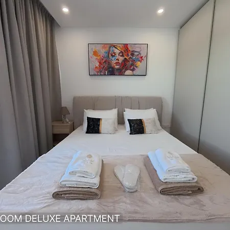 Aparthotel Lazuli Port Residences 4*