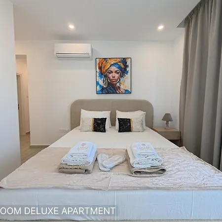 Aparthotel Lazuli Port Residences 4*